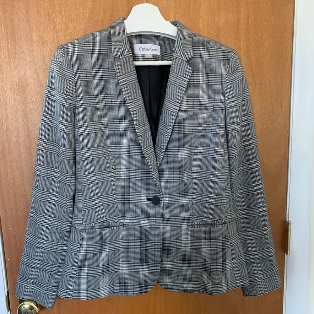 Calvin Klein plaid one button blazer, women’s 6
